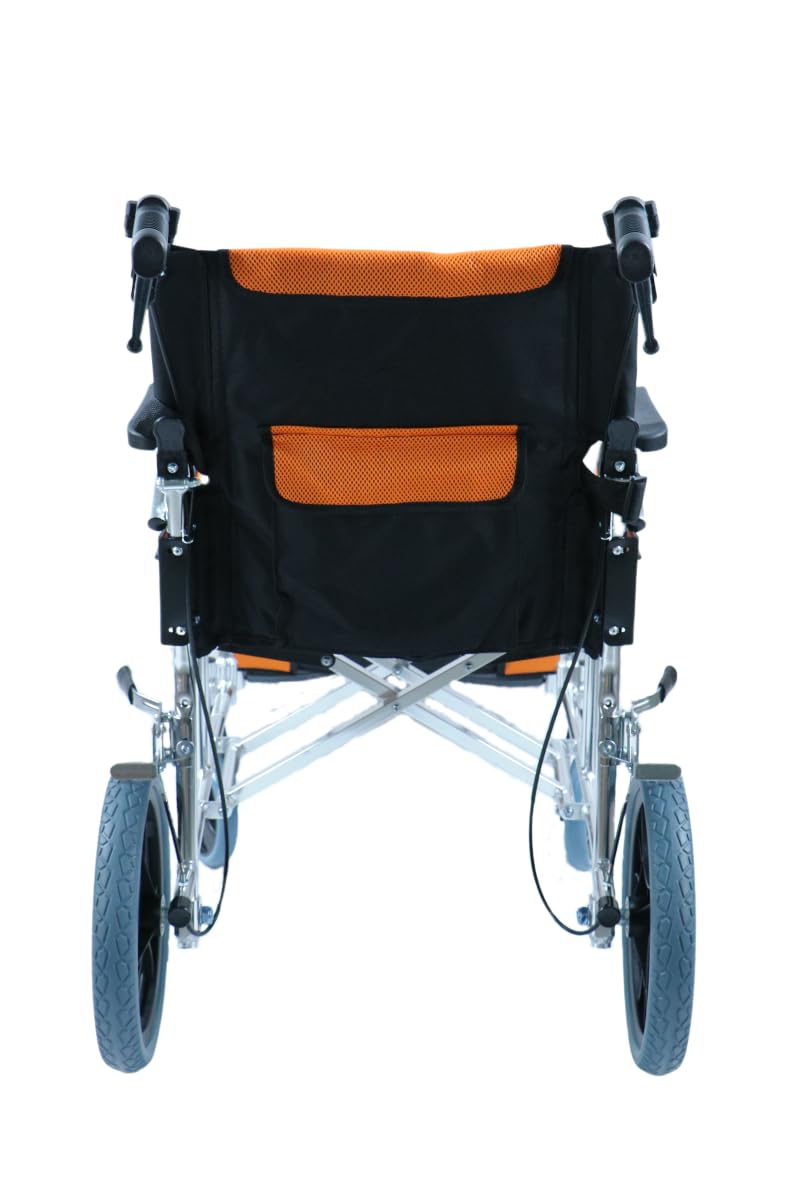 Ausilium Silla de ruedas plegable ultraligera de aluminio para transporte con cinturón de seguridad incluido y respaldo reclinable - Color naranja