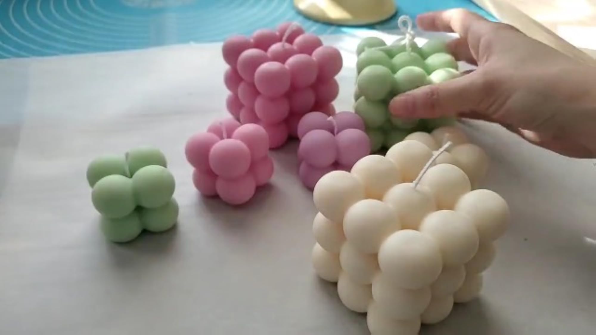 Sapi'S Paraffin and Soy Wax Cloud Bubble Cube Candle Set