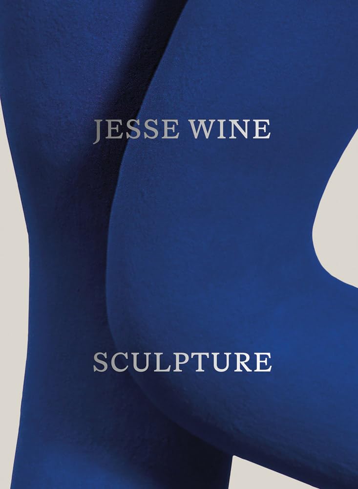 Sculpture d'art artisanal aux finitions soignées et élégantes