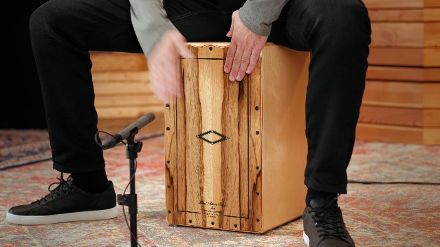 Amazon.com: Artisan Edition String Cajon, Limba/Baltic Birch