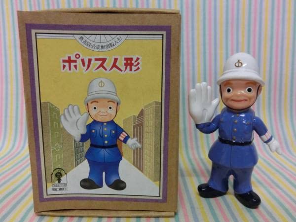 Amazon.co.jp: セキグチ製 ポリス人形 フィギュア 検 警察 POLICE 警官