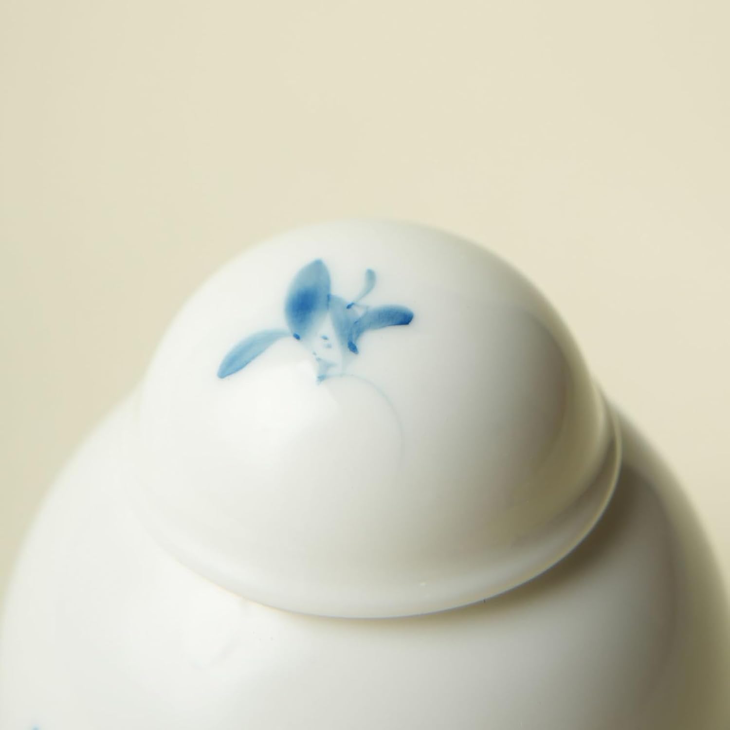 Hand-drawn Orchid Underglaze Color Tea Canister, 110ml 3.7oz, Mini Ceramics Sealed Jar