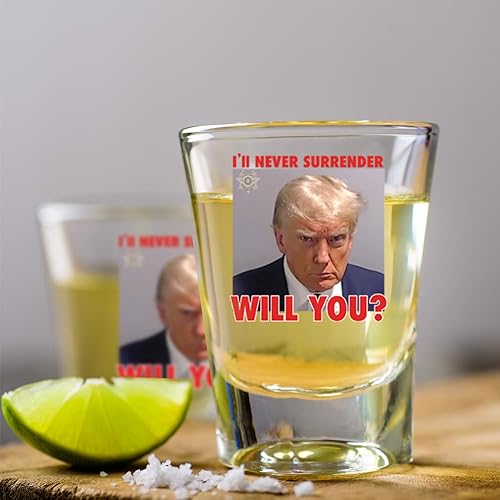 Miniatura 3 de Vaso de chupito Trump Mugshot  Regalo para los amantes de Trump  Regalo para él - Juego de 2 (2 onzas)
