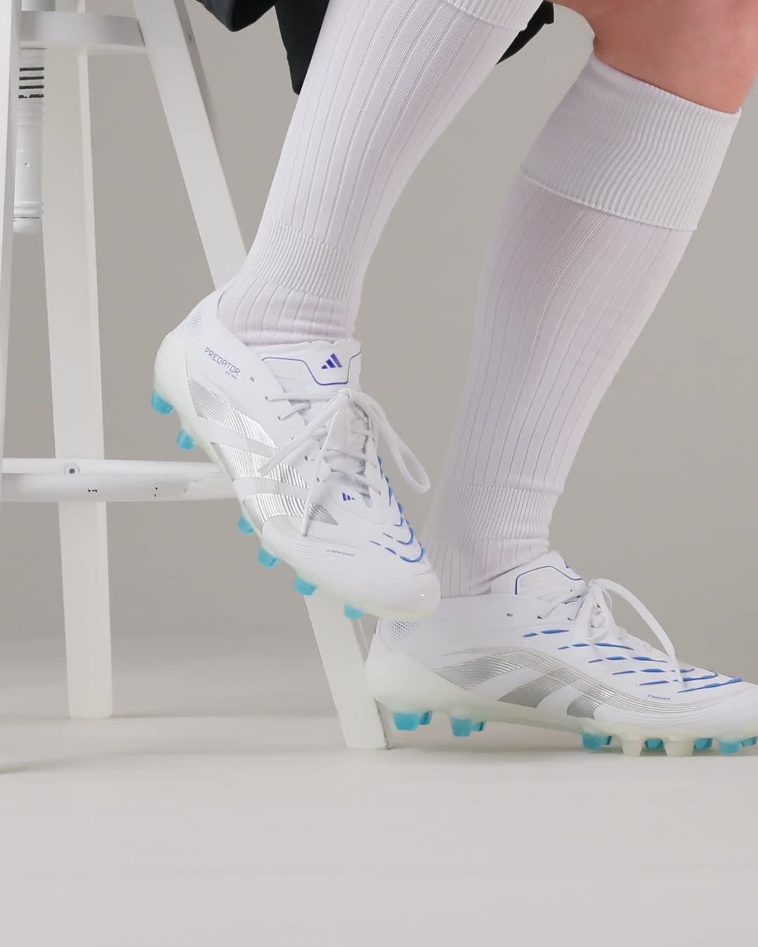 Amazon.co.jp: adidas Unisex Adults' Predator Alphaskin Elite HG/AG