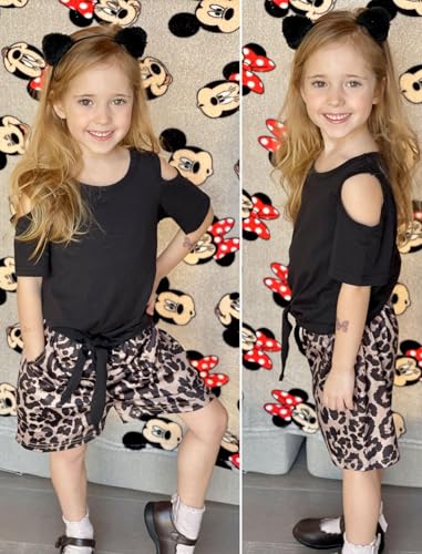 Image of Arshiner Girls Short Sets 2 Pieces Outfits Short Sleeve Tie Knot T-Shirts and Casual Shorts With Pockets Cute Clothes Sets