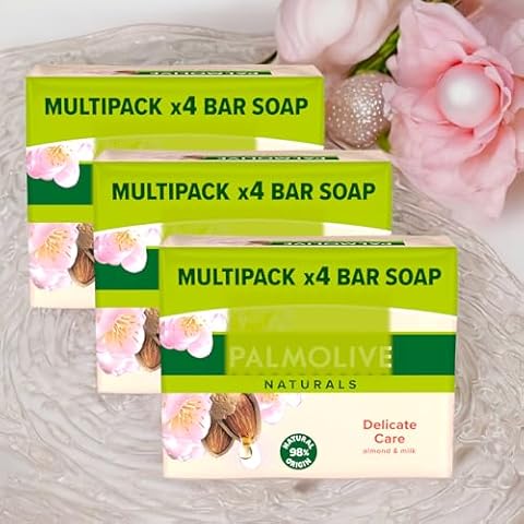 Pack of 3 Palmolive Almond Soap Bars Cover