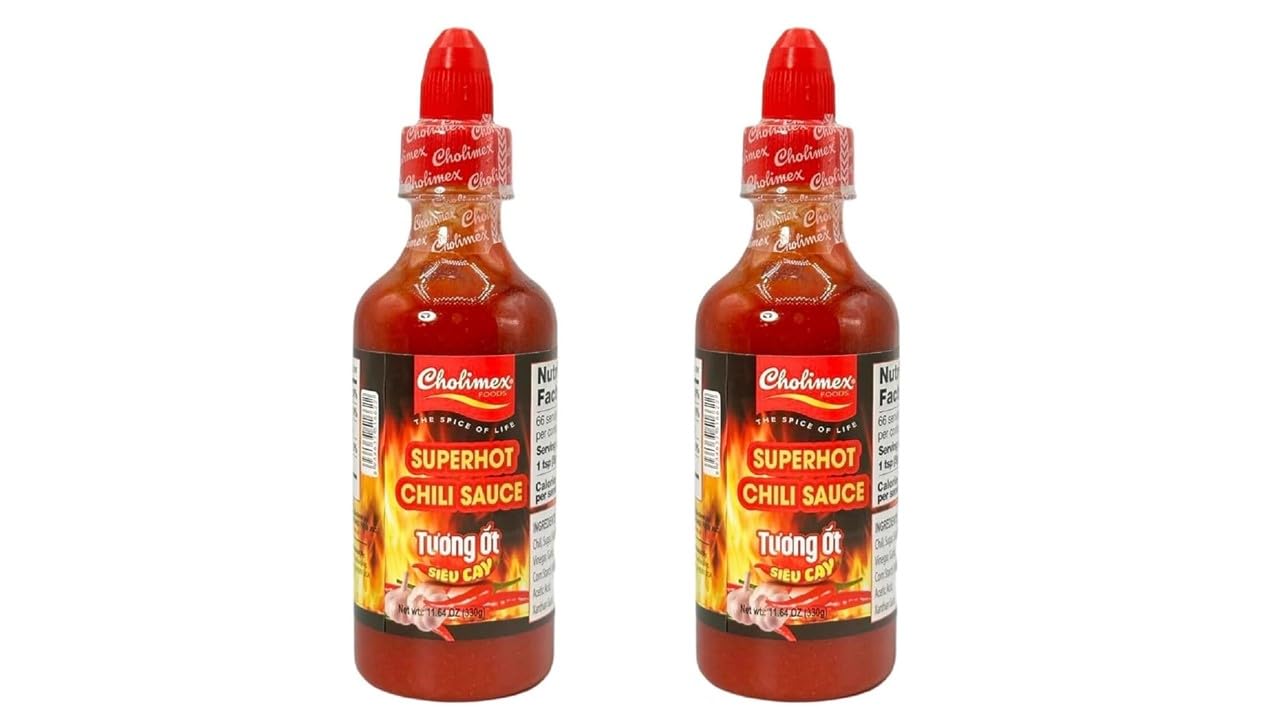 Combo Pho Noodle Chili Hot Sauce and Extra Hot Chili Sauce - Tuong Ot An Pho va Tuong Ot Cay Hon - 16 Oz per Bottle with One Bottle of Pho Chili Hot Sauce and One Bottle of Extra Hot Chili Sauce