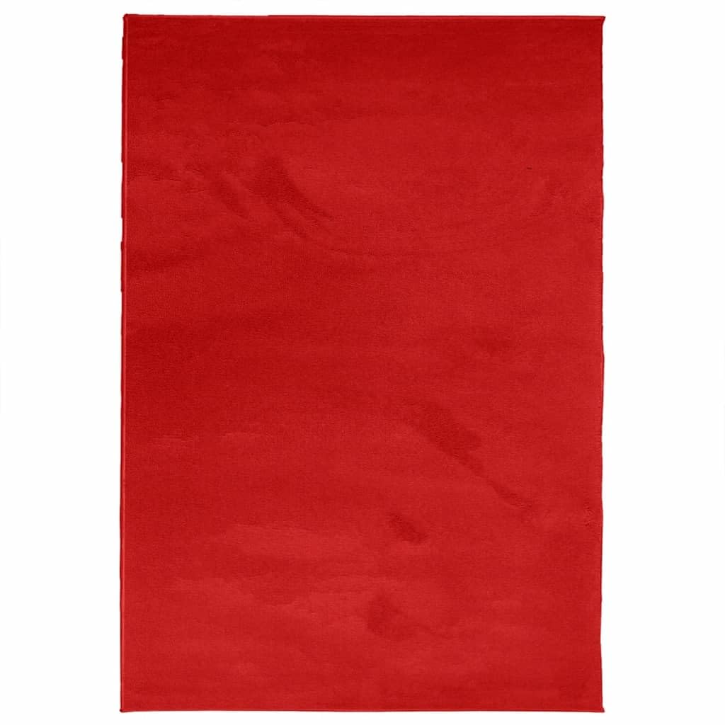 Tapis à poils courts rouge Oviedo de 200x280 cm pour réchauffer votre chambre