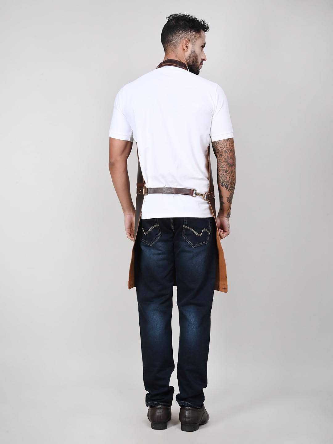 RABADA Leather Apron with Tool Pocket, Heavy Duty Apron, Woodworkers Apron, Mechanics Apron, Blacksmiths Apron, Carpenter Apron, Heat and flame resistance aprons, Adjustable M to 4XL Apron., Brown