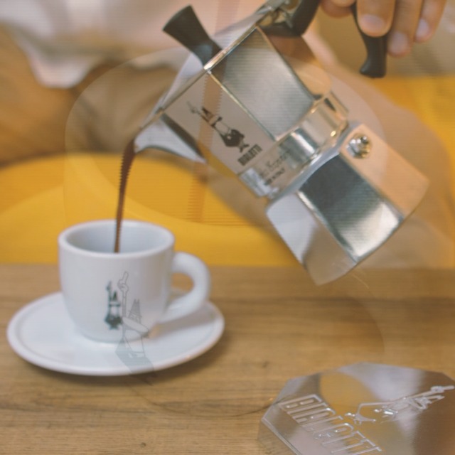 Amazon.com: Bialetti Limited Edition Caffe Mercanti Black Oro 6