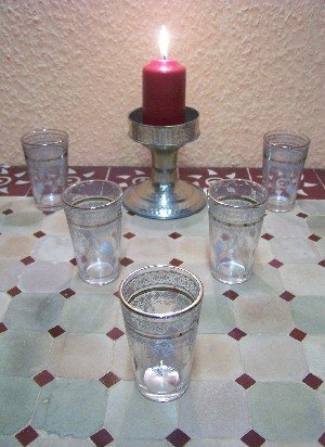 Orientalische verzierte Teegläser Set 6 Gläser bunt Gold | Marokkanische Tee Gläser 6 Farben Deko orientalisch | 6 x… – Bild 5