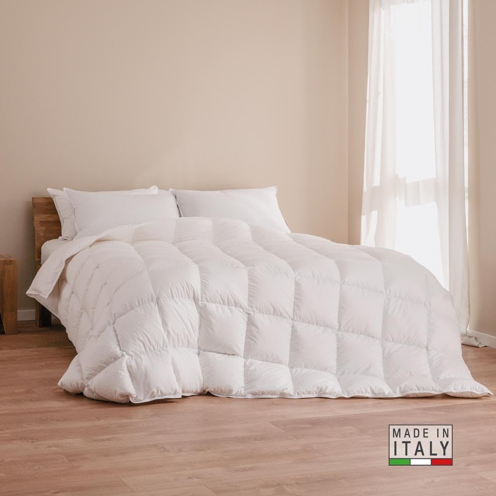 DREAMIN'101 - Piumone Una Piazza e Mezza Primaverile e Estivo Ipoallergenico Traspirante, Trapunta Una Piazza in 90% Piumino d'Oca e Fodera Cotone, Piumino Una Piazza e Mezza Mezza Stagione 200x220