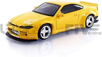 Amazon | TrueScale Miniatures MINI GT 1/64 Rocket Bunny Nissan