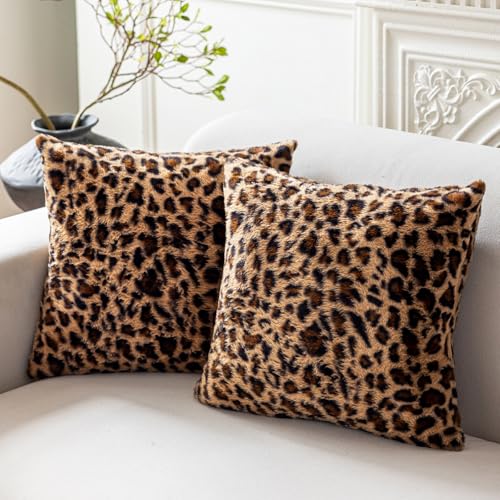 Soft Leopard Print Throw Pillow Covers 18x18 Set of 2 Cheetah Print Room Decor Faux Fur Fluffy Throw Pillows 18 x 18 Velvet Fuzzy Decorative Pillow Covers Stockholm Style Room Decor for Women