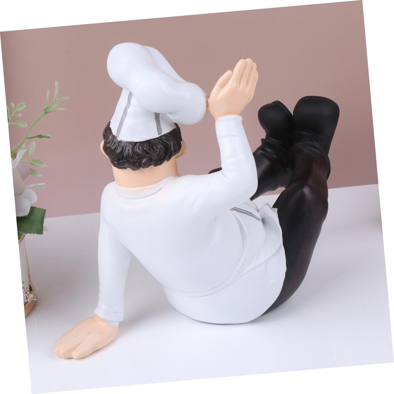 Hemobllo Chef Stabile Statuetta in Resina Stile Europeo Ornamentale per Decorazione Tavolo Casa e Pasticceria e Adatto a Ambienti Domestici