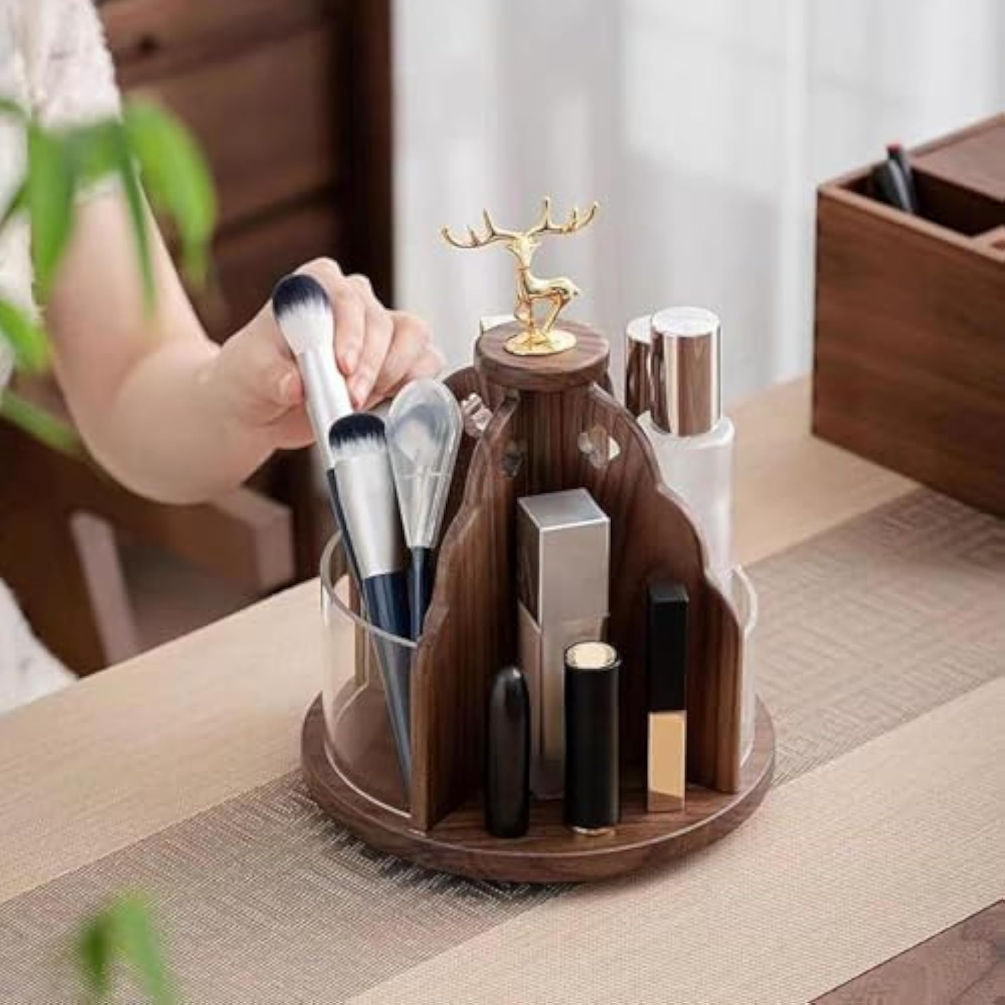 Retro Makeup Organizer Display Stand for Dresser