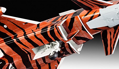 Revell Modellbausatz Flugzeug 1:48 - Eurofighter Typhoon "Bronze Tiger" im Maßstab 1:48, Level 5, originalgetreue Nachbildung mit vielen Details, 03949 – Bild 6
