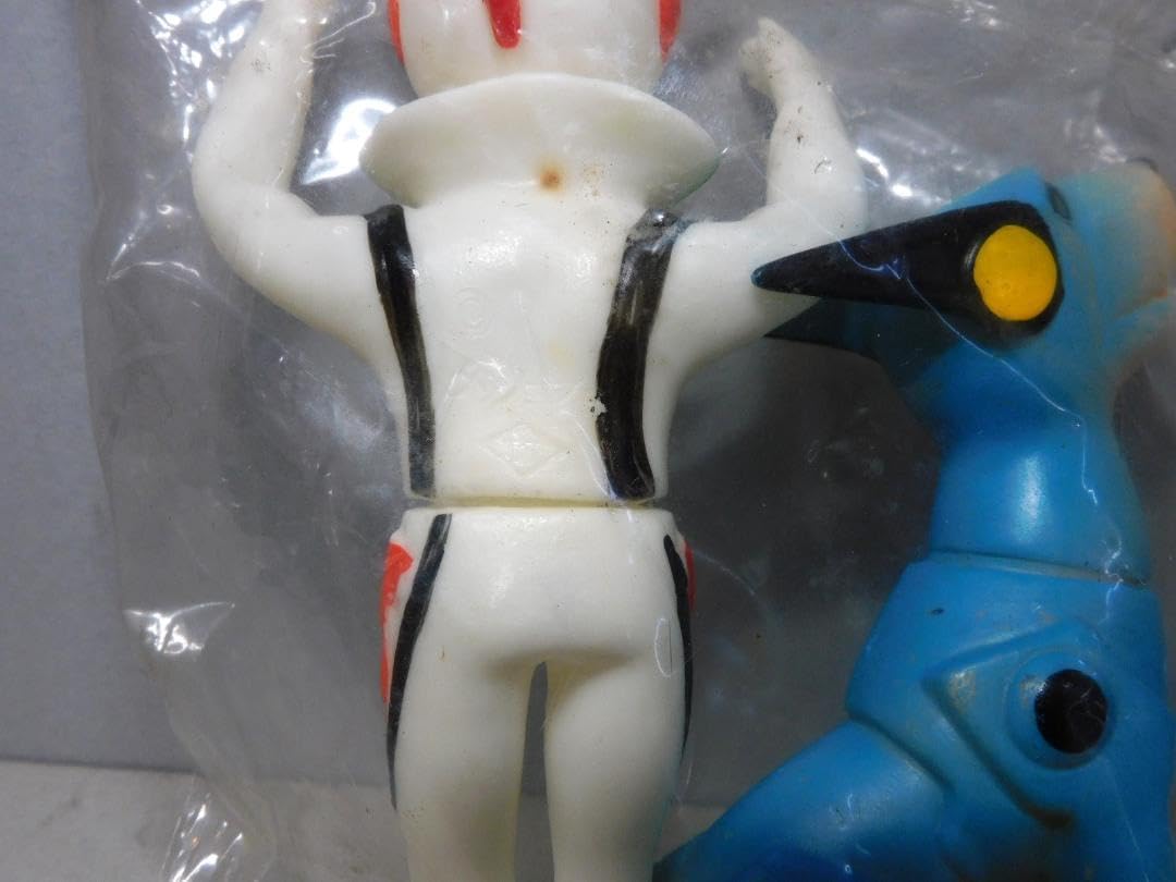 Amazon.co.jp: レトロ 新造人間キャシャーン＆フレンダー タカトク