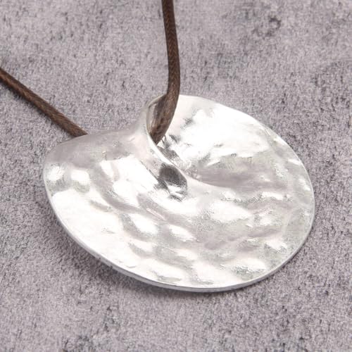 JAOYU Bohemian Necklaces for Women Leather Necklace Wood Pendant Choker Long Brown Necklace Chunky Circle Boho Hippie Jewelry3