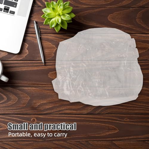 Support pour peluches et housse transparente pour optimiser la décoration de chambre