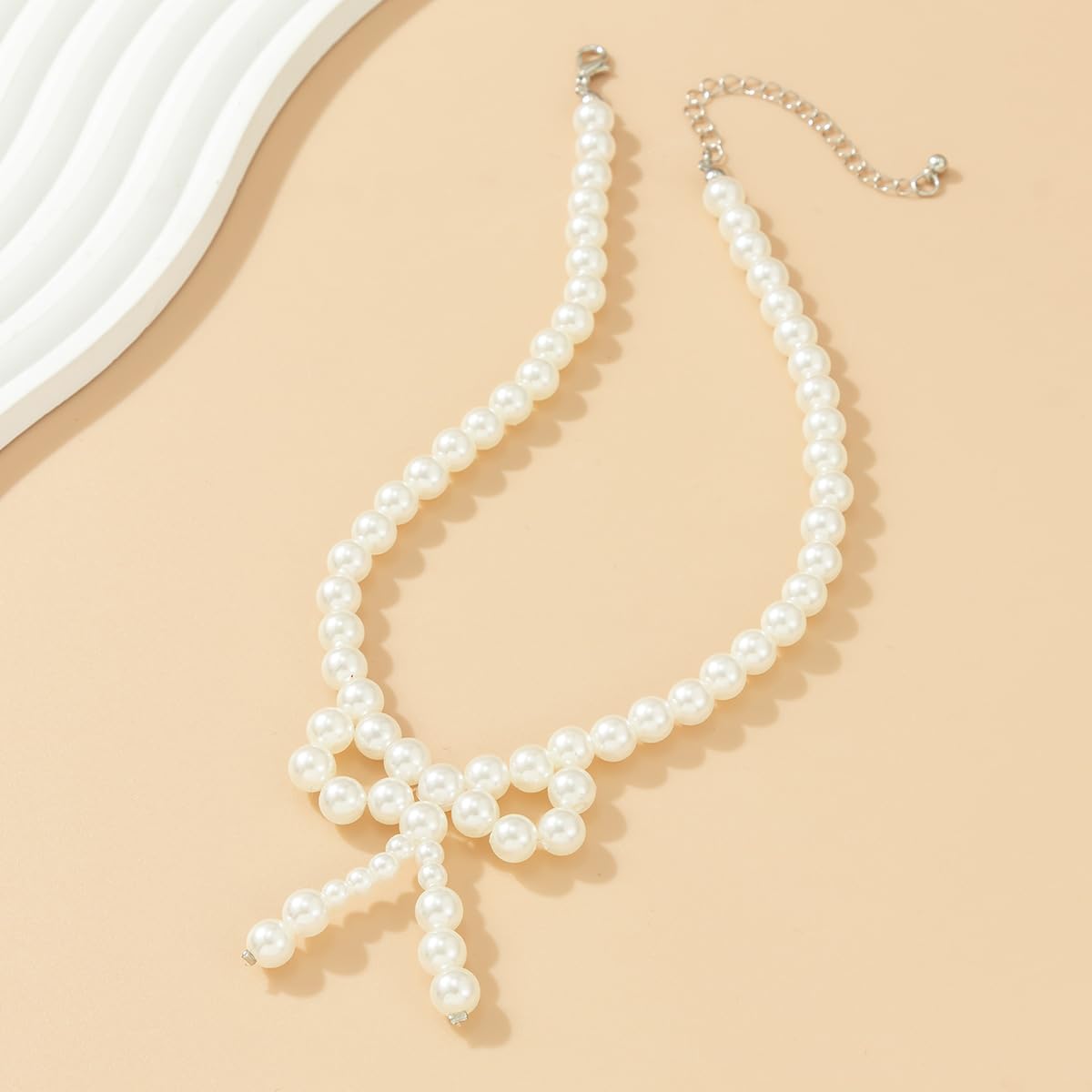 Gargantilla con lazo, cuentas blancas y negras, eslabones, joyería bohemia de playa para mujer