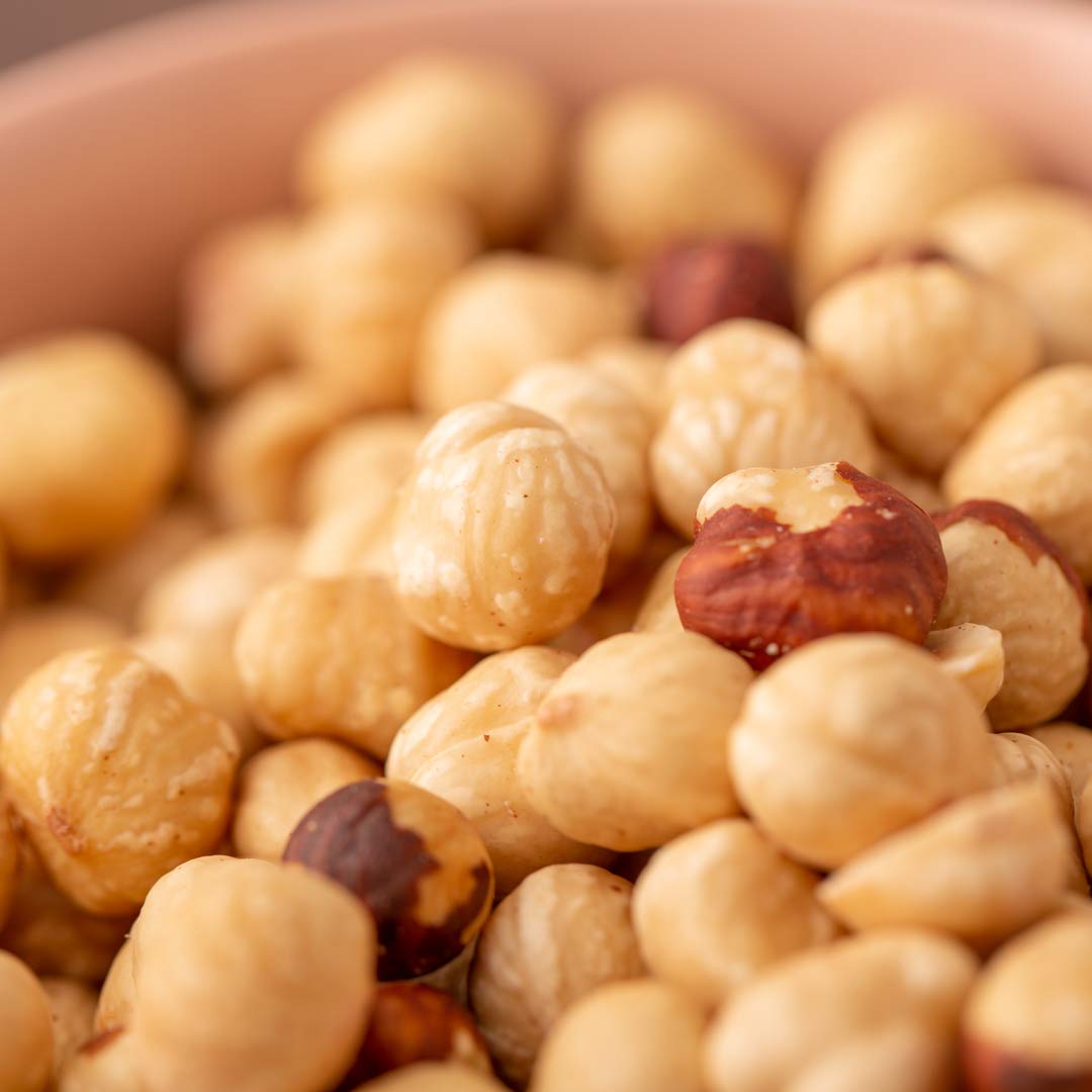 süssundclever.de® Bio Haselnusskerne, blanchiert & geröstet | 1,0 kg | 100% naturbelassen| Premium Qualität | plastikfrei und ökologisch-nachhaltig abgepackt