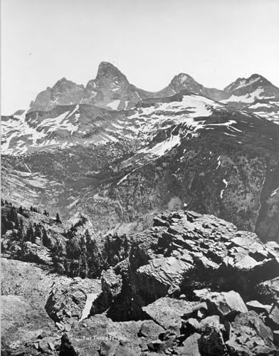 Legal News for Thurs 2/26 - DOJ Sues Over Antisemitism at UCLA, States Push for Review of Netflix Warner Acquisition, Spain Probes Apple and Amazon