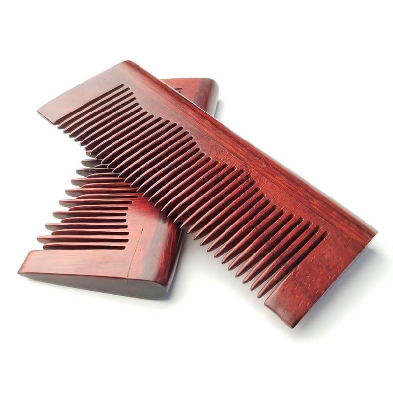 The Wooden Comb is Carried with The Long Hair Used to The Children