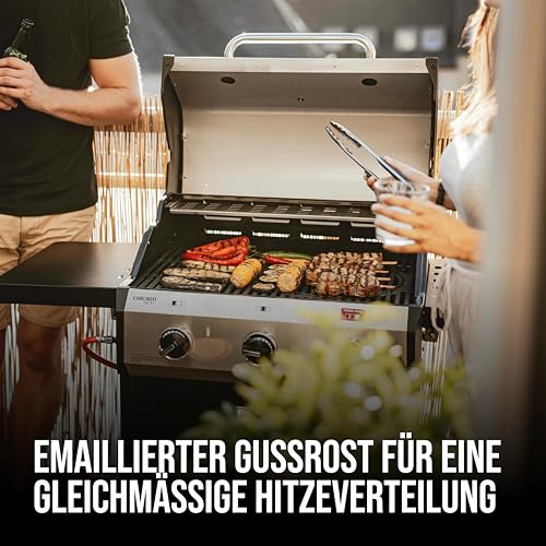 Enders Gasgrill Chicago Next 3 R Turbo, 3-Edelstahlbrenner, doppelwandige Garhaube, 2 abklappbare Seitenablagen, integriertes Thermometer, 10,6 kW Switch Grid™, 800° Grad Turbo Zone™ #89346