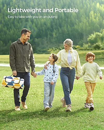 SONGMICS Picnic Blanket, 300 x 200 cm, Large Mat for Camping, Park, Garden, Garden, Outdoors, with Waterproof Backing, Foldable, Yellow and Blue Triangle Pattern GCM073Q01