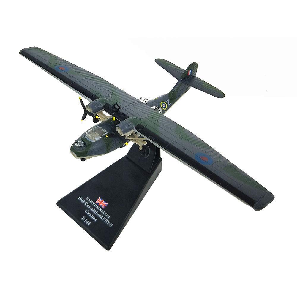 1/144 Scale Fighter Plastic Model, Military WWII PBY Catalina Fighter Plastic Model, Adult Collectibles And Gifts