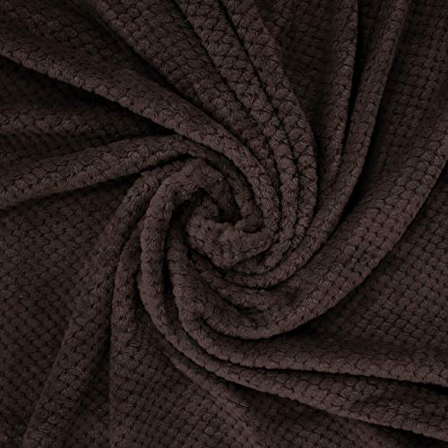 Exclusivo Mezcla Waffle Textured Extra Large Fleece Blanket, Super Soft And Warm Throw Blanket For Couch, Sofa And Bed (Coffee, 50X70 Inches)-Cozy, Fuzzy And Lightweight #TOP5