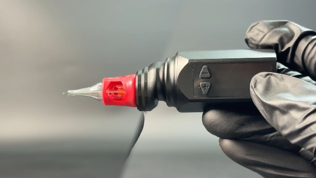 POSEIDON Wireless Tattoo Maschinen Set mit 20 Tattoo