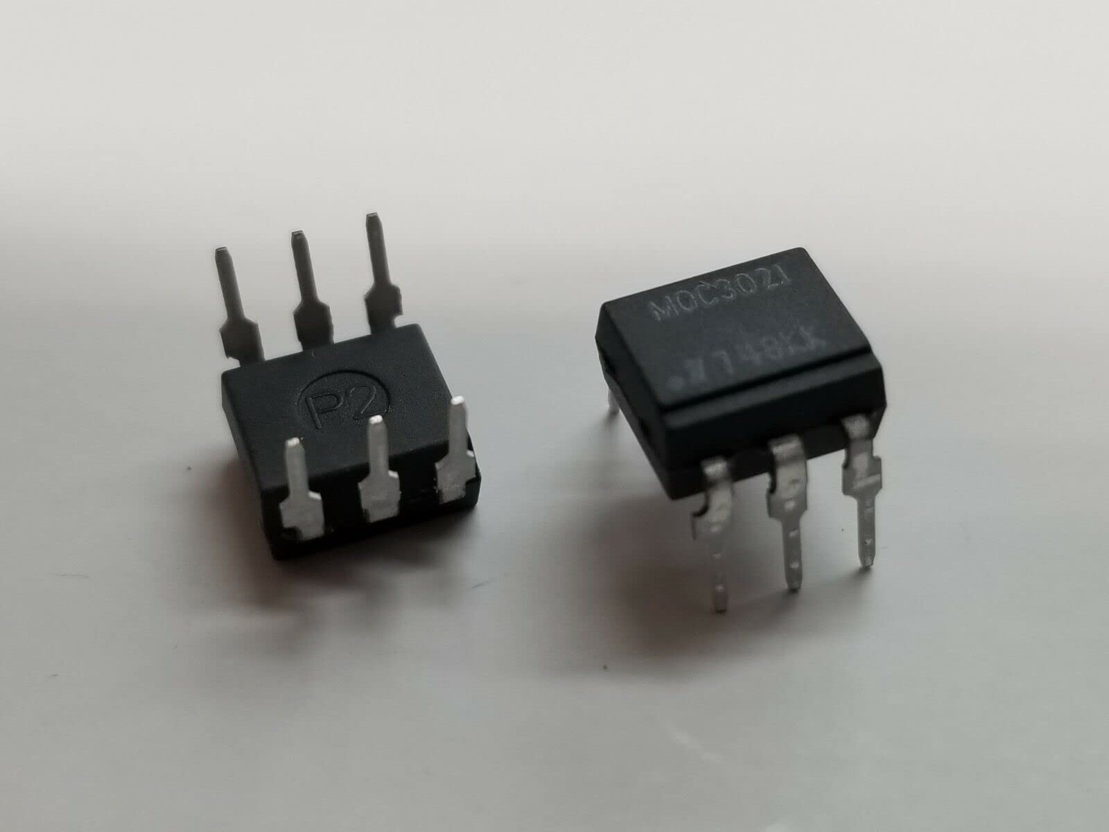 (3 PC) MOC3021, Isocom, US Stock*