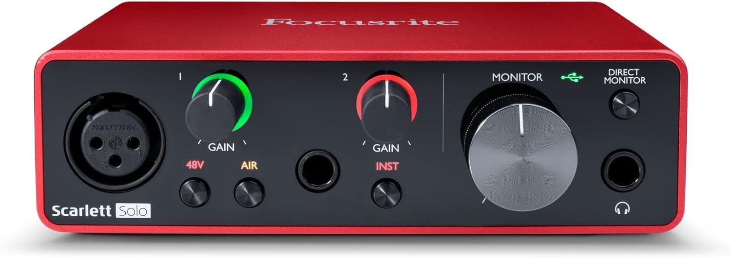 RØDE NT1 5th Gen Black Microfono a condensatore da studio a diaframma largo di quinta generazione & Focusrite Scarlett Solo (terza generazione), interfaccia audio USB