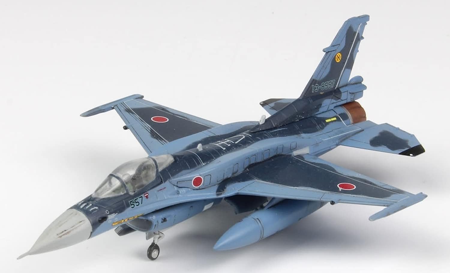 Amazon | プラッツ 1/144 虚空自衛隊 戦闘機 F-2A 改 兵装装備