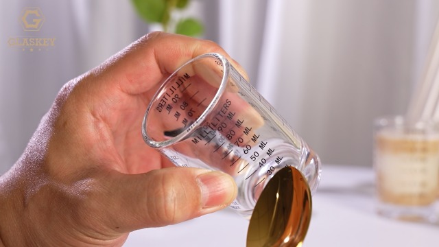 Set de 2 vasos medidores de vidrio 3 oz Rojo miniatura 7