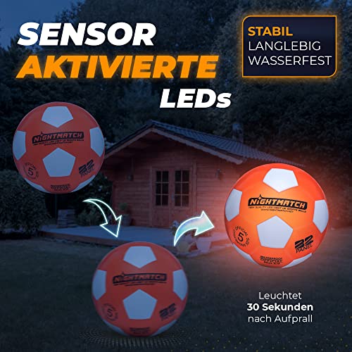 NIGHTMATCH Verlichte voetbal, officiële maat 5, complete set, met 2 sensoren geactiveerde LED's voor plezier in het… - Image 4