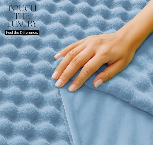 Image of VAS COLLECTIONS Bubble Blanket 600 GSM Heavyweight Ultra-Soft & Warm Blanket | Double Bed 223x223 cm (3000g) | Premium Winter Blanket for Bedroom & Heavy Winter Use - (Aqua, Double - 3Kg)