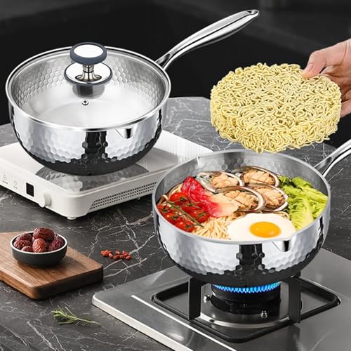 Cocinar sin que se pegue nada usando este cazo con tapa 6
