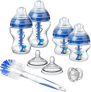 Tommee Tippee Closer to Nature Newborn Baby Bottle Starter Set, Breast-like Teats with Anti-Colic Valve, Clear