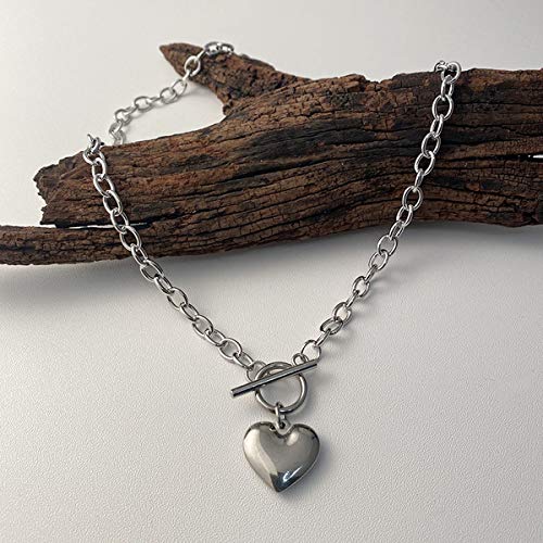 Chain Necklace for Women 18K White Gold Plated Chunky Cuban Chain Link Necklace with Heart Moon Hypoallergenic Jewelry for Women3