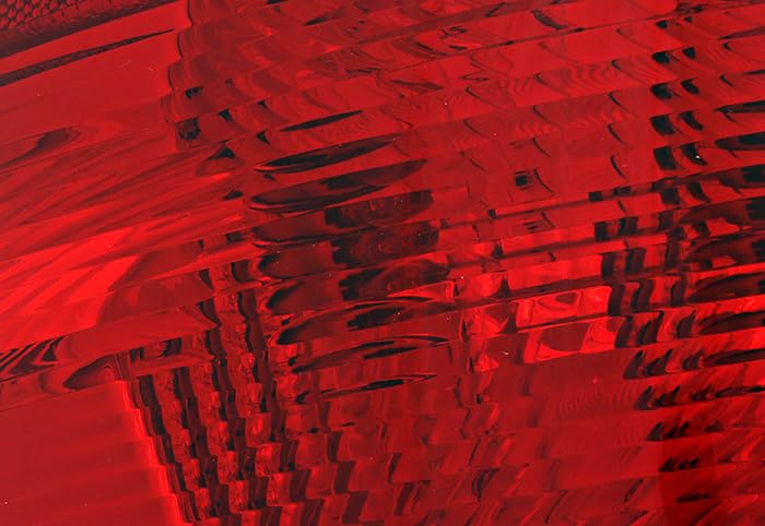 For Chrysler Town & Country,Dodge Caravan,Grand Caravan 2004 2005 2006 2007 Tail Light Lamp Driver Left Side