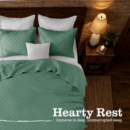 Cali King Quilt Set with Shams Lightweight Quilted Bedspread Coverlet Thin Comforter Bed Cover Vintage Washed Quilted Blanket for All Season, Brushed Microfiber Diamond Stitching, Lake Green, 111"x92" by DOWN HOME - Used condition - Image 6