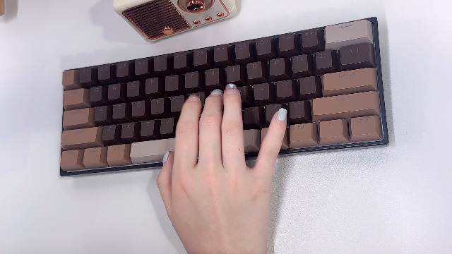 Amazon.com: OHY XVX Shine Through Keycaps -133 Keys Cherry Profile