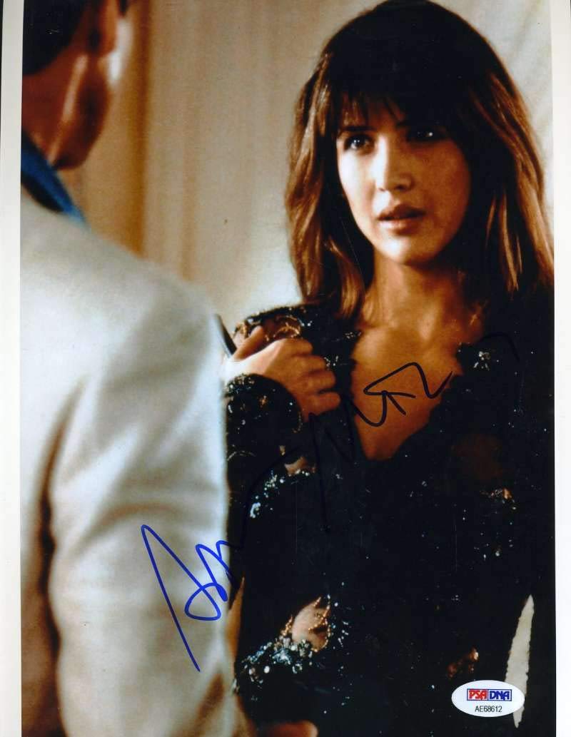 SOPHIE MARCEAU PSA DNA Hand Signed 8x10 Photo Original Autograph
