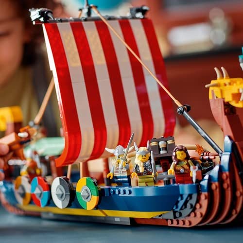 LEGO Creator 3 in 1 Nave Vichinga e Jörmungandr, Casa Giocattolo Apribile, Drago e Lupo Snodabili da Costruire, Giochi per Bambini e Bambine, Idee Regalo di Compleanno 31132 - Immagine 1