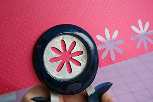 Image of Fiskars Oopsie Daisy Squeeze Punch, Large (12-73107097J)