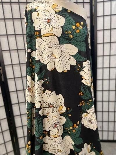 The Yard - Tela de lino con estampado de flores de camelia, color verdedoradoblanco