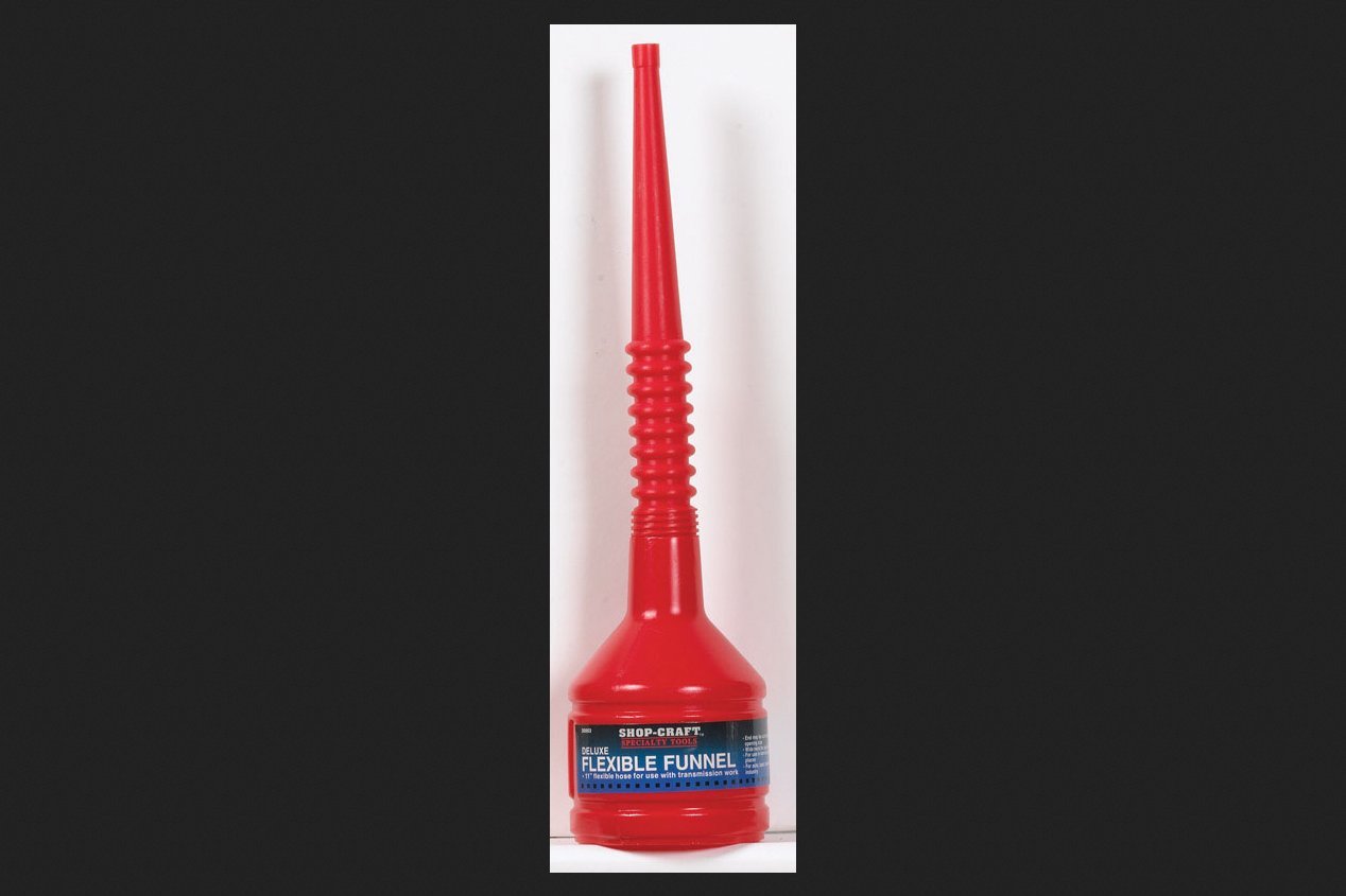 Custom Accessories Flexible Funnel 11"12